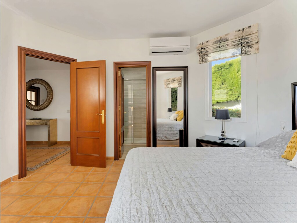 Co&iacute;n villa_22