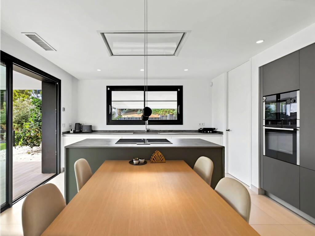Rancho Santa Monica Villa_42