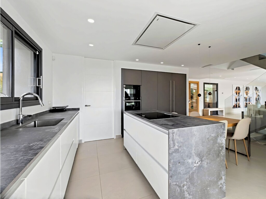 Rancho Santa Monica Villa_41