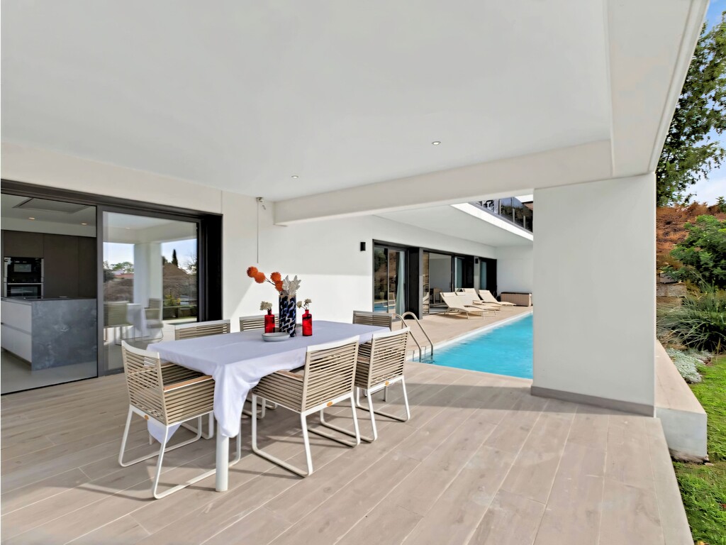 Rancho Santa Monica Villa_1