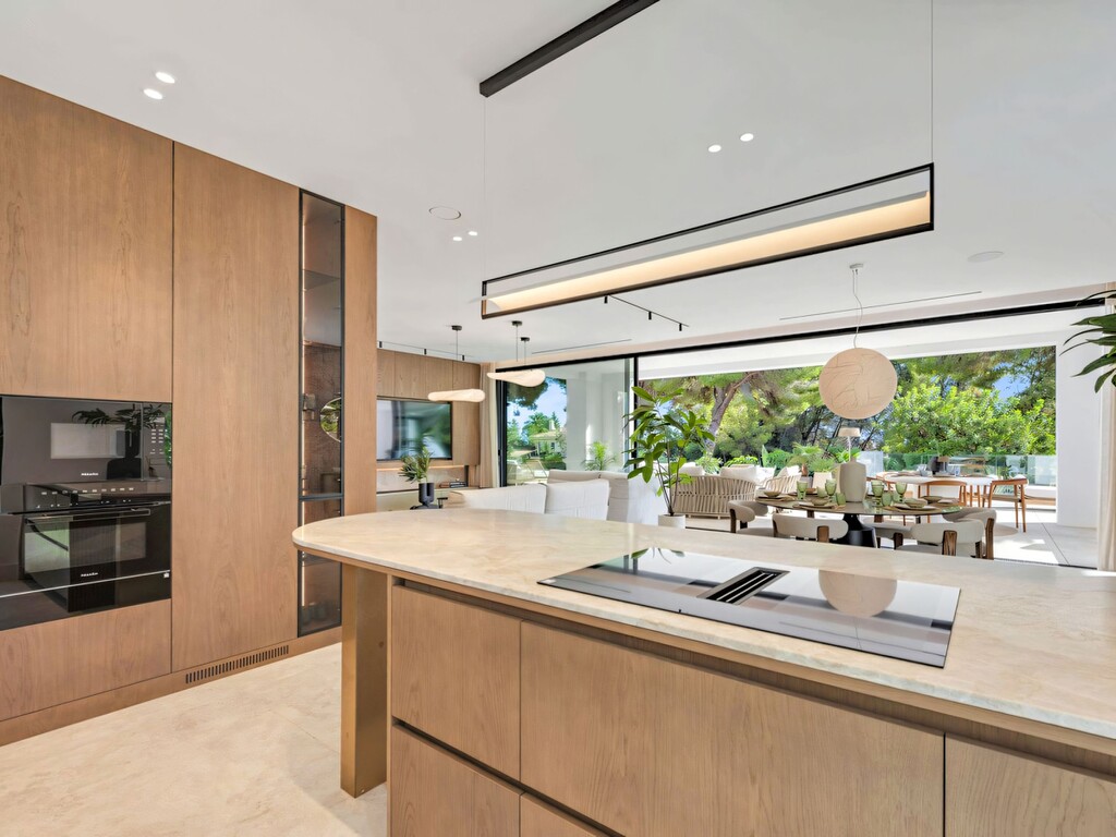 Rocio de Nagueles Villa Marbella Golden Mile_40