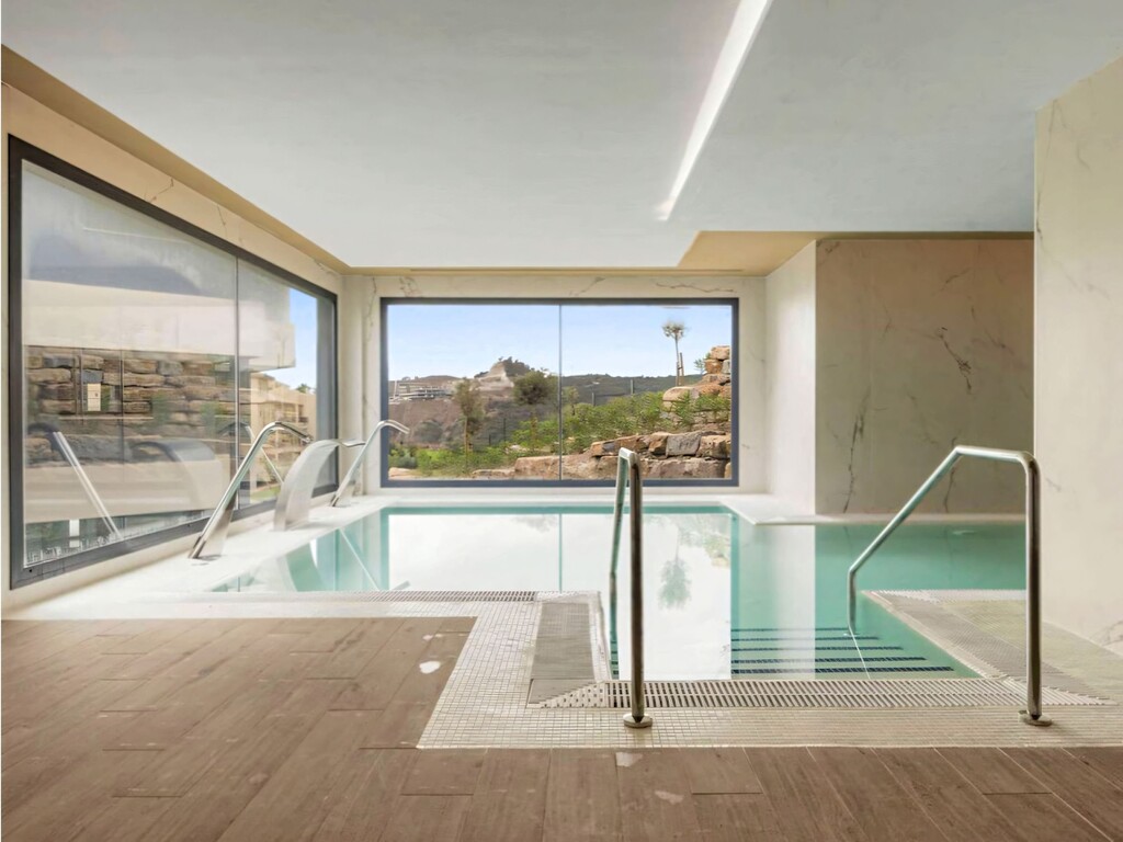 Oasis 325 New Golden Mile_10