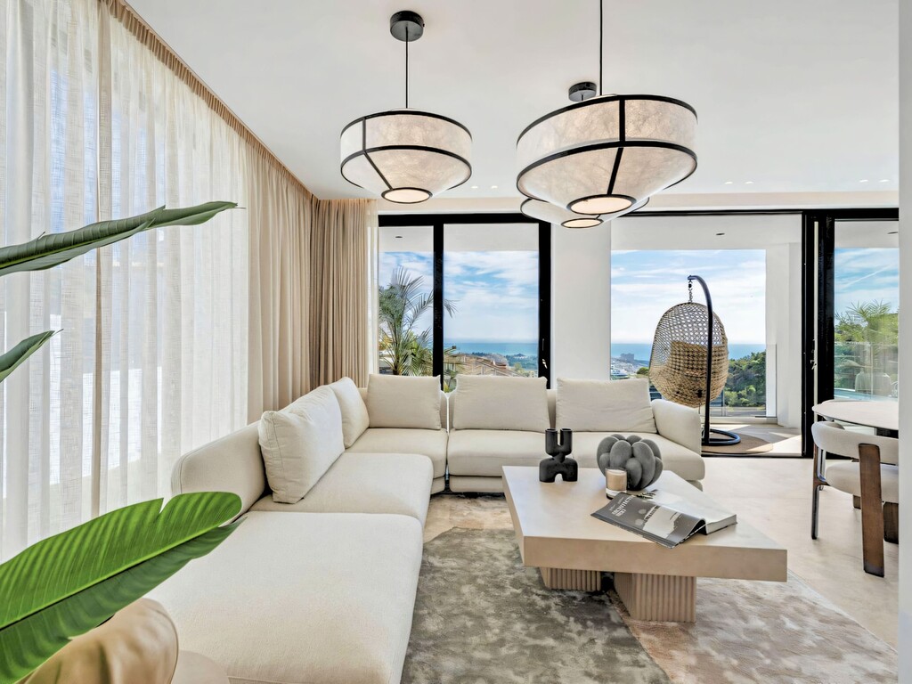 Newly built Benalm&aacute;dena villa_46