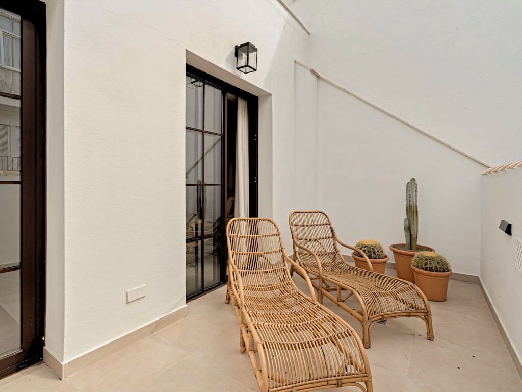 Estepona Centre Townhouse_17