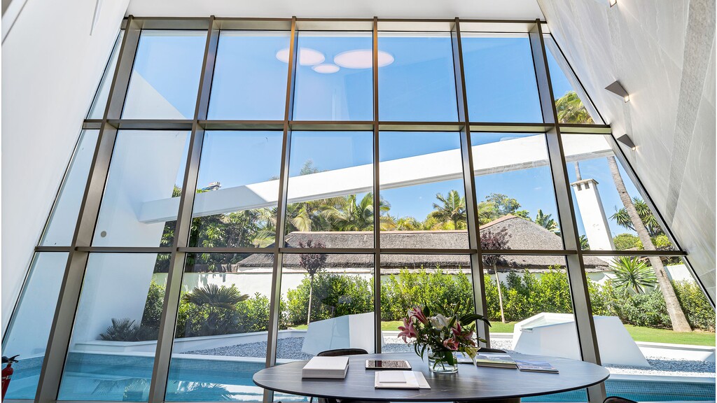 Beachside Modern Villa Marbella East (4)
