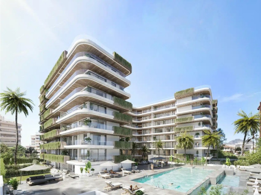 Lägenhet i Jade Tower, Fuengirola – 100 meter från stranden Rymlig 2-rumslägenhet i Jade Tower med västvänd terrass, nära stranden och service i Fuengirola.