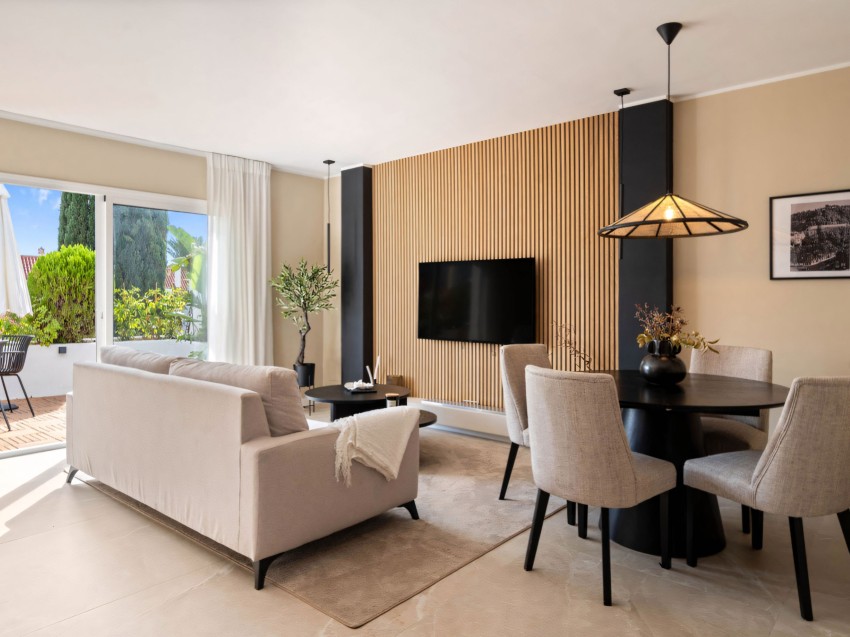 Lägenhet med 4 sovrum Jardines de Andalucía Nueva Andalucía Marbella Interiörvy av lägenhet i Jardines de Andalucía, Nueva Andalucía, Marbella.